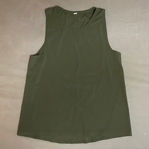 Lululemon green tank